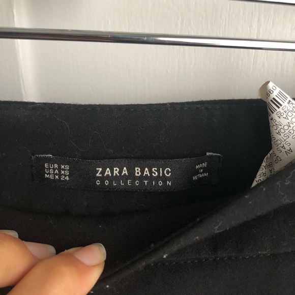 Pleated Black office Pants - Picture 3 of 5